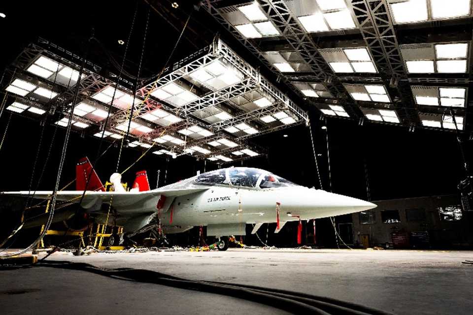 El Boeing T-7A Red Hawk triplica su progreso